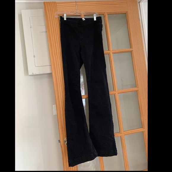 Flare Jeans - Picture 1 of 2